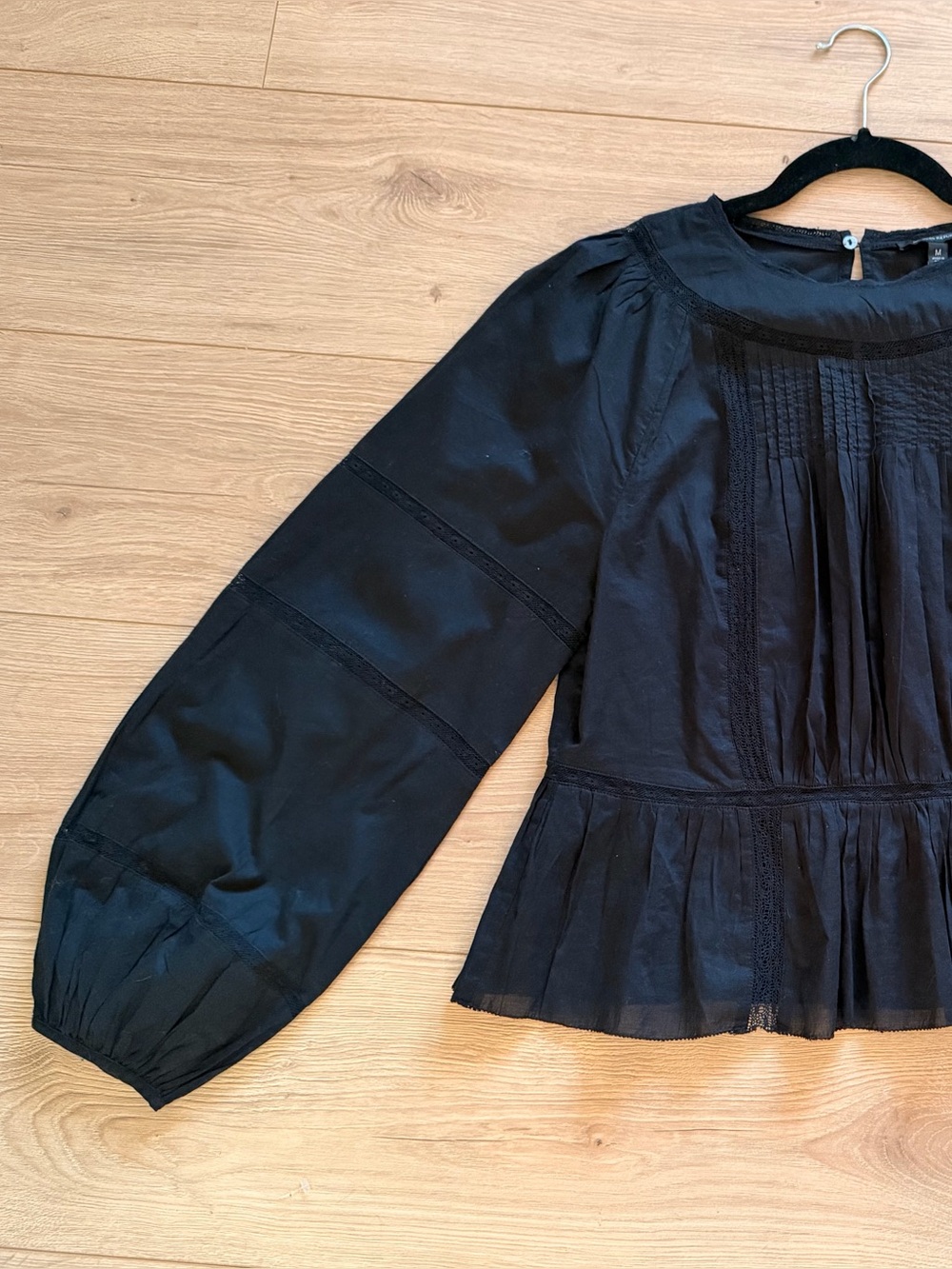 Banana
Republic Nellie Cotton Voile Pintuck Picot Blouse.